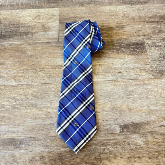 Burberry Classic Checkered and Knight Logo Plaid Tie - Picture 1 of 7